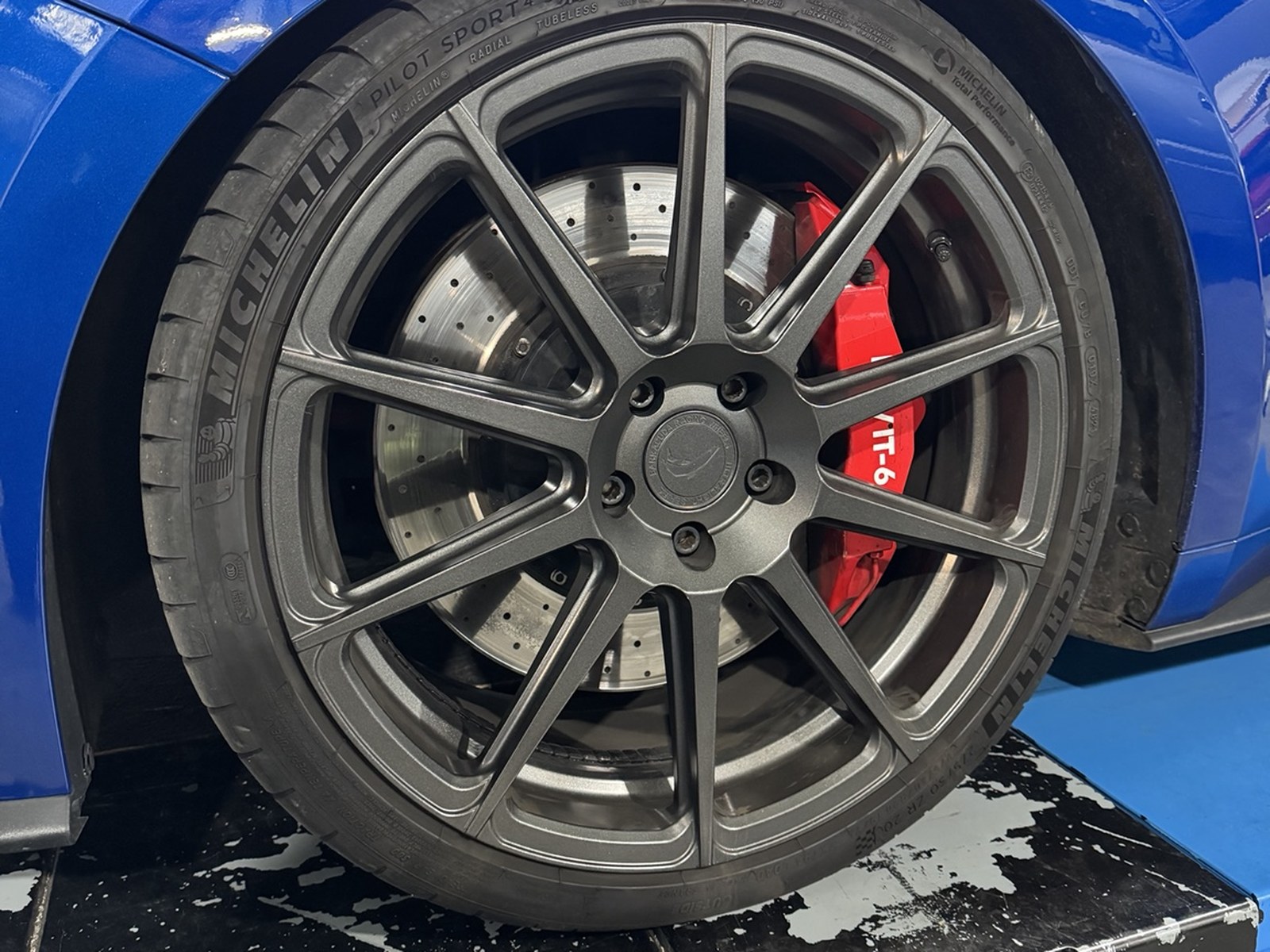 MOV’IT High-Performance-Bremsanlage am Ford Mustang